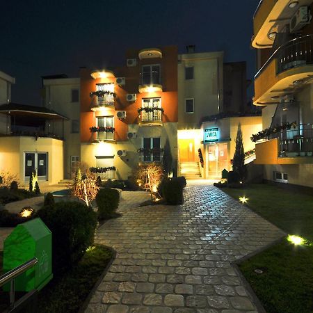 Vrnjačka Banja Iwa Centar Apartments & Wellness מראה חיצוני תמונה