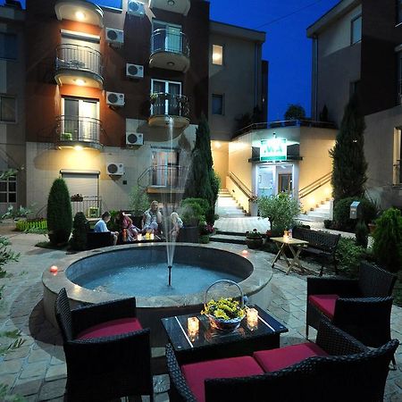 Vrnjačka Banja Iwa Centar Apartments & Wellness מראה חיצוני תמונה