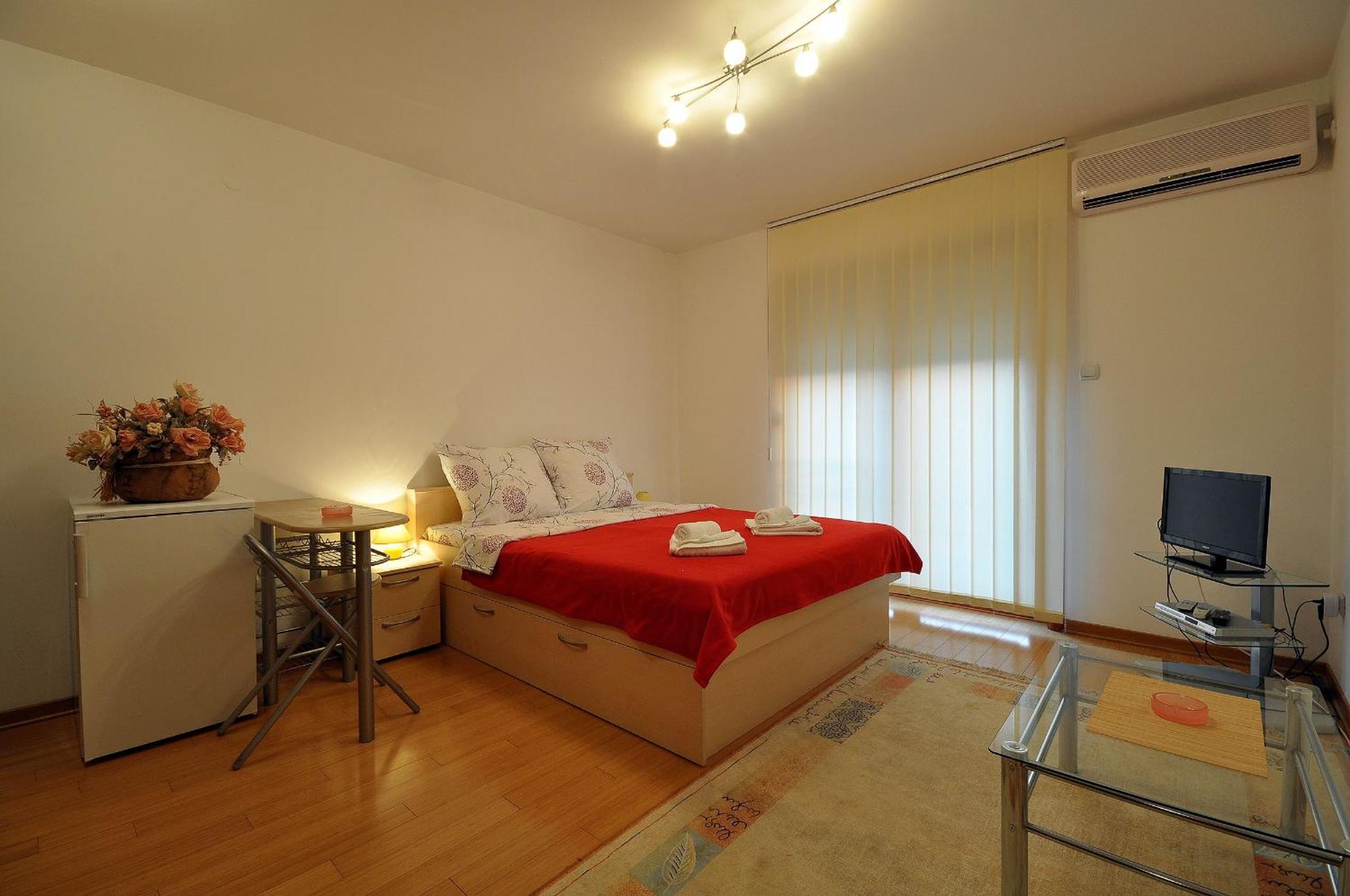 Vrnjačka Banja Iwa Centar Apartments & Wellness מראה חיצוני תמונה