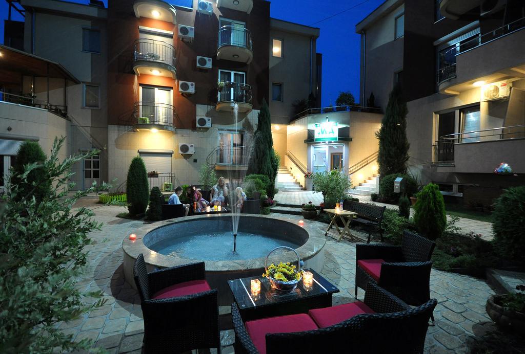 Vrnjačka Banja Iwa Centar Apartments & Wellness מראה חיצוני תמונה